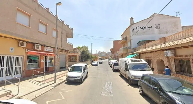 SE VENDE piso OKUPA en C Dos Huertos, Los-El Algar 13 de Car - foto 2