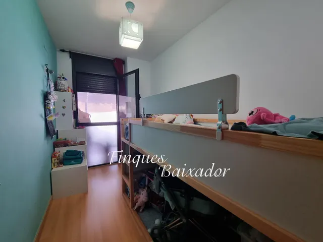 ¡BONITO PISO EN EL CENTRO CON 3 HABS. Y 2 BAÑOS, CON AMPLIA TERRAZA CON BARBACOA! — 14