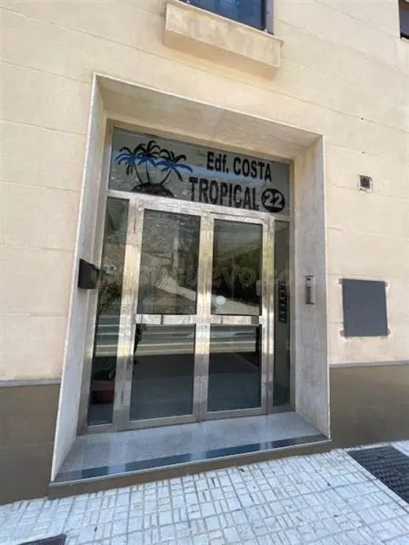Apartamento 4 habitaciones 74m² en venta - Playa la mamola - foto 2