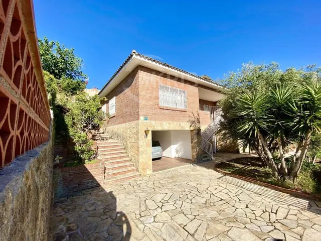 Chalet Independiente en Lloret de Mar — 3