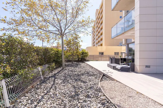 PLANTA BAJA DE LUJO — 34