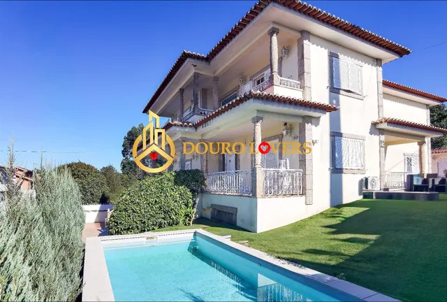 Casa 4 habitaciones 573m² en venta - Ferreira