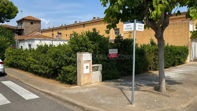 ¡Tu Oportunidad de Construir en Sant Pere Pescador! - foto 3