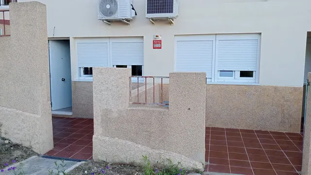 Local comercial 2 habitaciones 38m² en venta - Centro — 17
