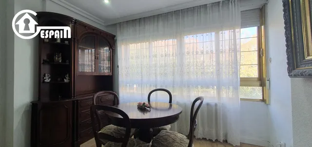 Grupo gespain ofrece piso en venta en puerta del angel — 11