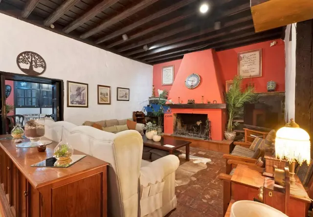 Casa histórica en venta — 30