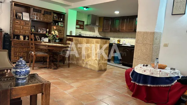 CASA EN VENTA ZONA AYUNTAMIENTO - ONTINYENT — 2