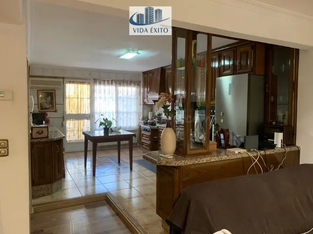 CASA EN LOS VILLARES