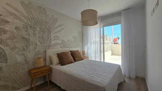 URBANIZACION DE DISEÑO CON BUENAS PISCINAS Y TERRAZAS — 9