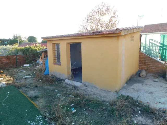 Casa independiente con parcela de 500m en calle Tejoneras Carranque. FINANCIACION 100% — 8
