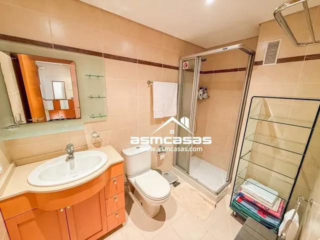 Se alquila apartamento para  agosto — 7
