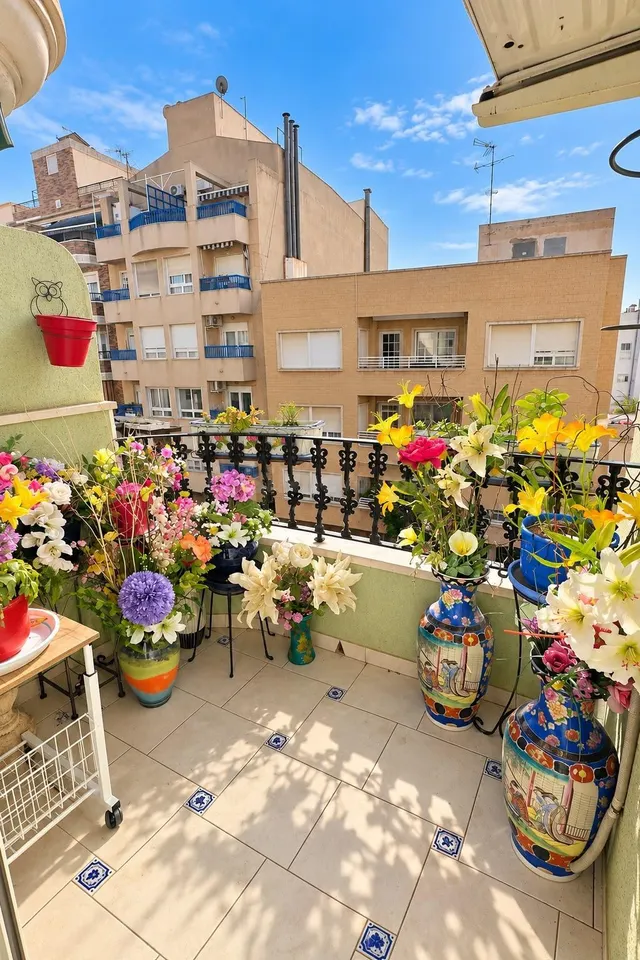 ¡alquiler larga temporada! apartamento 3 dormitorios en el centro de Torrevieja — 4