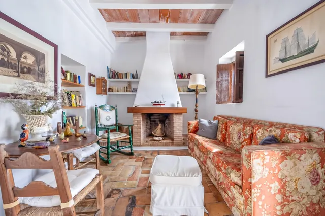 Casa Independiente en pleno Casco Antiguo. — 37