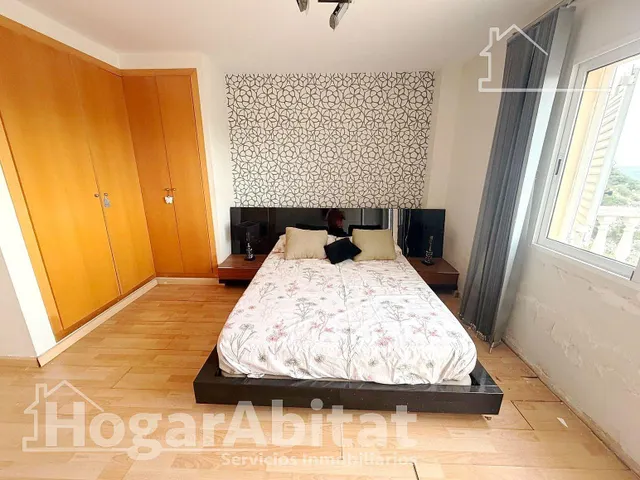 ¡encantador chalet! amplio y sofisticado con piscina, garaje y dos terrazas — 19