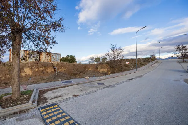 Solar urbano con proyecto y licencia – 502 m2 — 8
