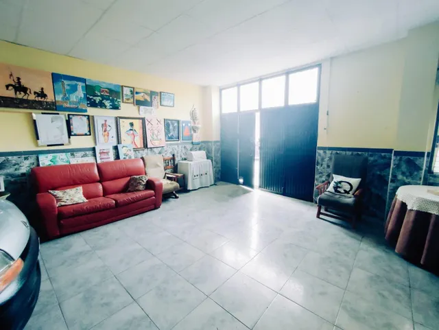 CASA EN ONDA DE DOS PLANTAS MAS TERRAZA — 9