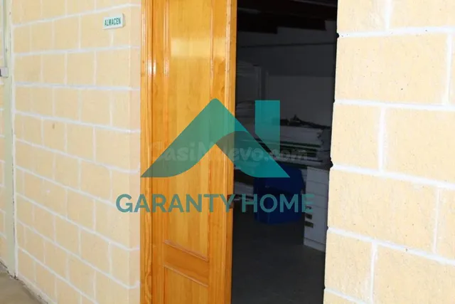 SE VENDE NAVE EN SIERRA DE FUENTES - foto 5