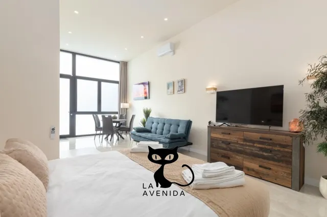 OPORTUNIDAD DE INVERSIÓN EN VALENCIA | ESTUDIO CON USO TURÍSTICO | DESDE 216.000 € | 9,2 % RENTABILIDAD NETA ESTIMADA* — 14