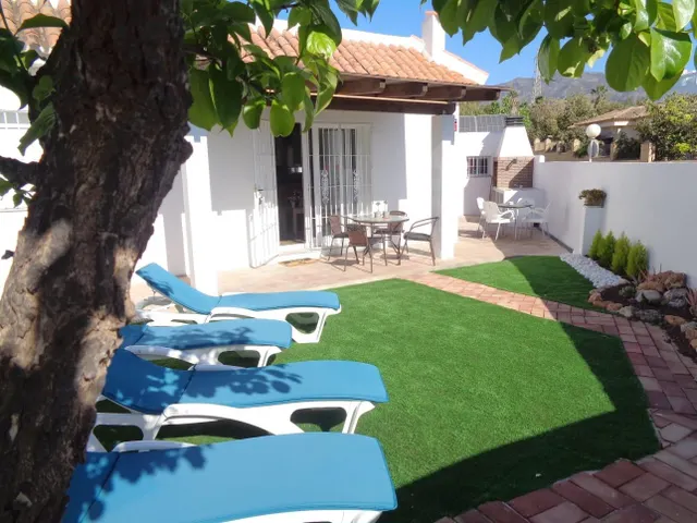 Encantadora Casa de 3 habitaciones en Los Boliches, Fuengirola - ¡Tu Refugio Perfecto! — 33