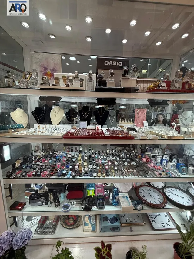 Traspaso Negocio Joyería y reparación de relojes y joyas — 3