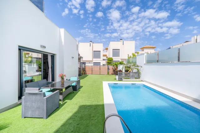 Villa 5 habitaciones 194m² en venta - Aguas Nuevas — 3
