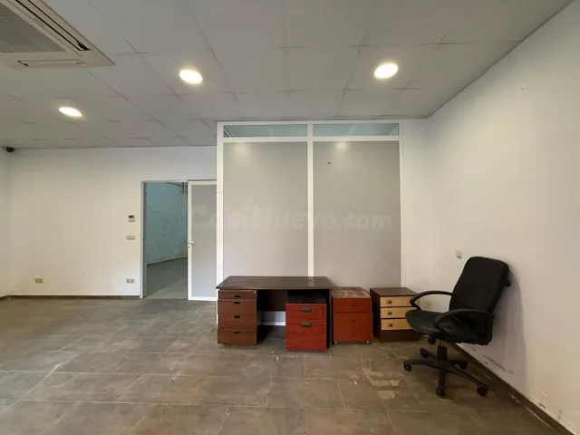 Local de lloguer en zona cèntrica - foto 5