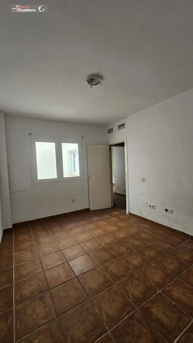 Amplio Piso en Mojácar con Potencial para Reformar - €199,000 — 21