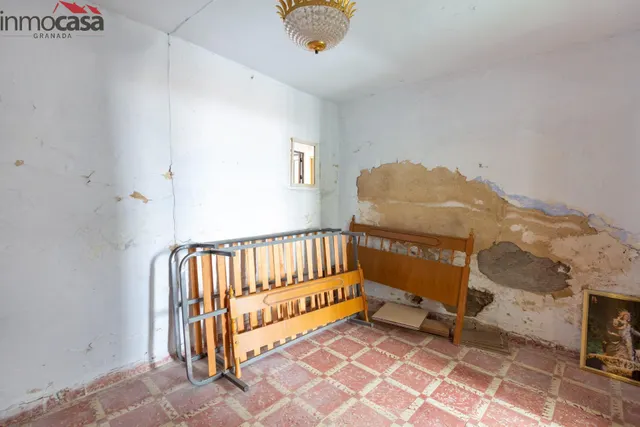 CASA DE PUEBLO EN PADUL PARA REFORMAR!!! — 10