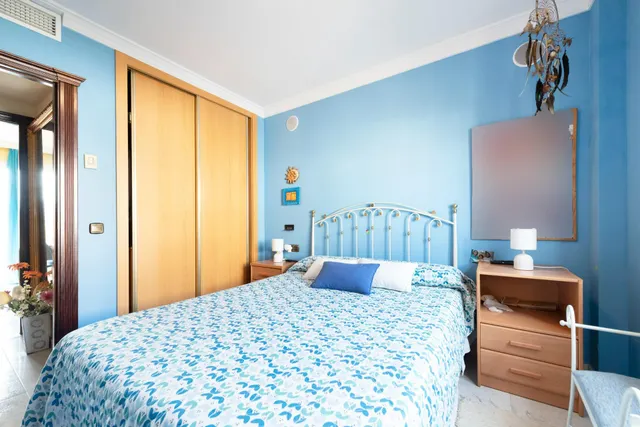 DOS CHALETS  A 100 METROS DE LA PLAYA, RINCON DE LA VICTORIA — 50