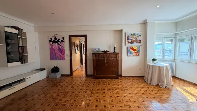 Piso de 3 dormitorios y vistas a la Alameda en el emblemátic - foto 2