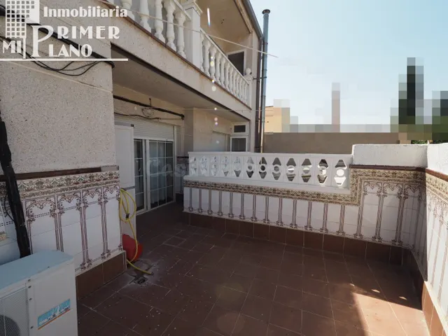 CASA DE DOS PLANTAS JUNTO A C/ DOÑA CRISANTA POR 195.000 € - foto 3