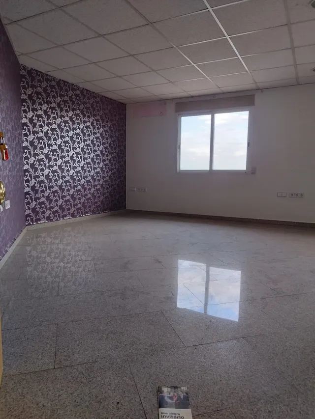 ENTRESUELO PARA OFICINAS JUNTO CENTRO COMERCIAL VEGA PLAZA — 14