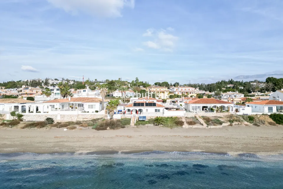 Chalet 4 habitaciones 315m² en venta - Riviera del sol