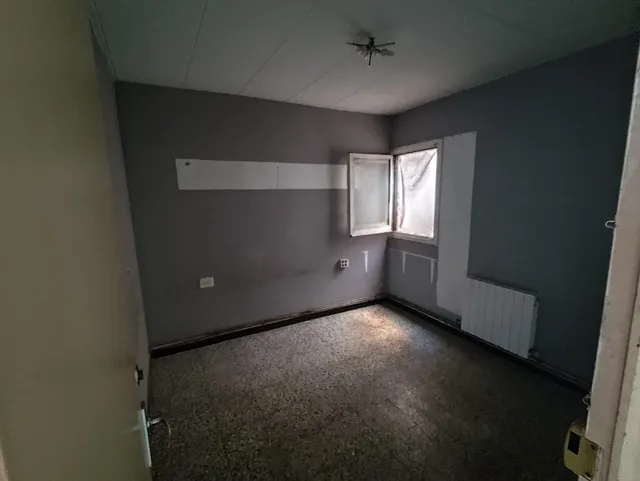 ¡AMPLIO PISO A LA VENTA EN LES BORGES BLANQUES! — 11