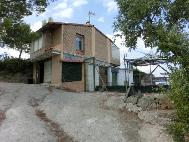 FINCA EN URBANIZACION VALGRANDE — 11
