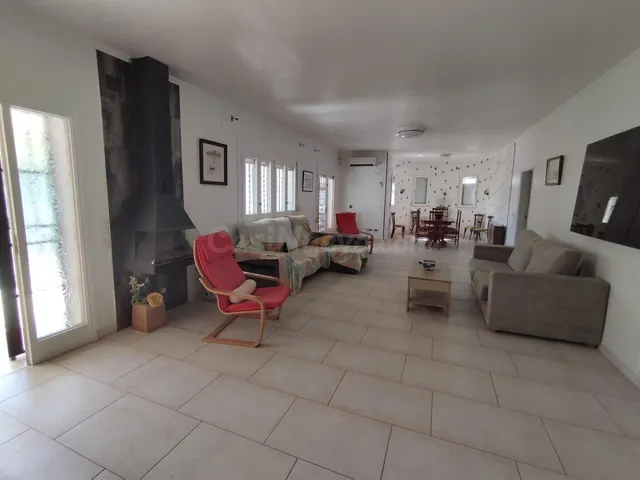 Magnífico chalet con estudio independiente, piscina y licenc - foto 4