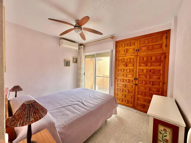 SE VENDE ADOSADO EN LOS NAREJOS, DOS habitaciones Y DOS ASEOS — 9
