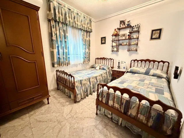 Apartamento 6 habitaciones 195m² en venta - torrevieja — 2