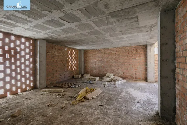 EDIFICIO en Güejar Sierra — 31