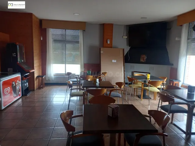 BAR RESTAURANTE EN VILLANUEVA DEL CONDADO - foto 2