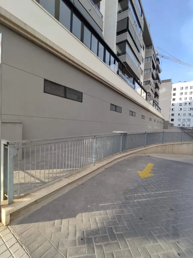 PON TU NEGOCIO CERCA DEL HOSPITAL VINALOPÓ — 3