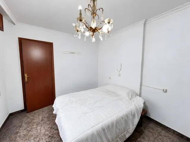 OPORTUNIDAD! CASA DE PUEBLO EN EL CORAZON DE ONTINYENT — 10