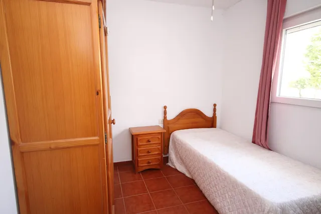 Excepcional Finca Rústica Recién Reformada con Piscina y 5.200 m2 de Parcela en El Pintado, Gibraleón — 45