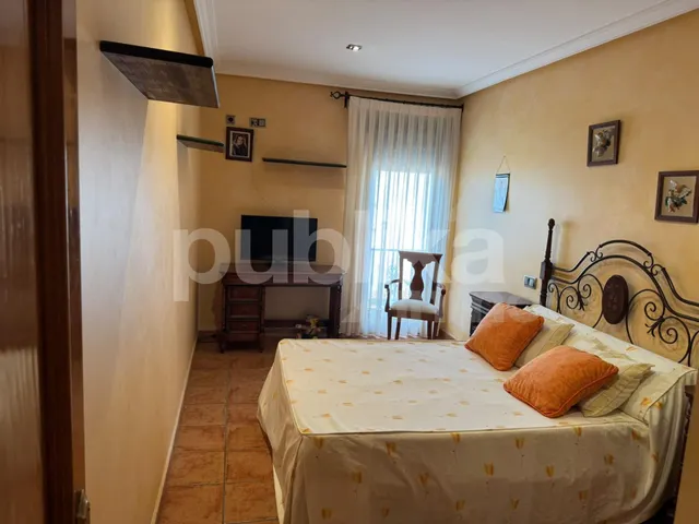 Casa 4 habitaciones 439m² en venta - CENTRO — 23