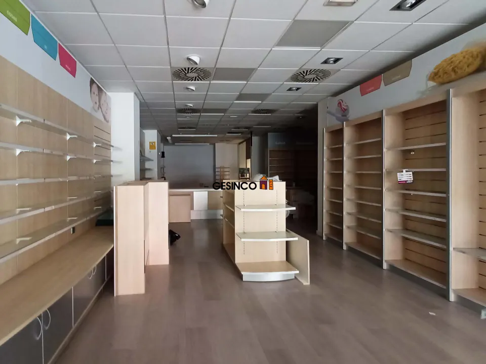 LOCAL COMERCIAL EN VENTA - IDEAL PARA INVERSORES
