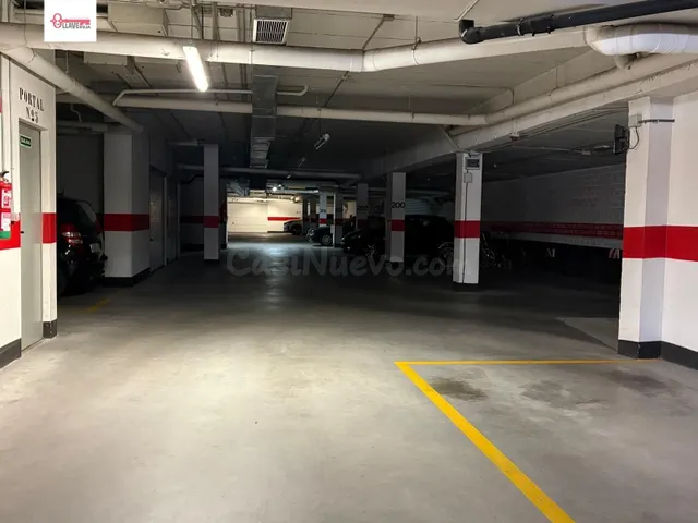 PLAZA DE GARAJE EN VENTA EN ZONA CELLOPHANE - foto 2