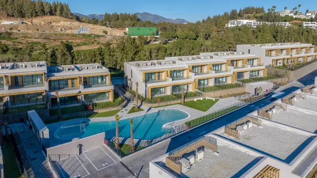 CHALET ADOSADO A ESTRENAR JUNTO AL CAMPO DE GOLF EL CHAPARRAL, Mijas Costa — 16