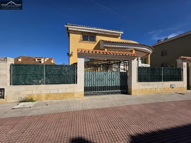 Chalet Independiente en Daimús — 3