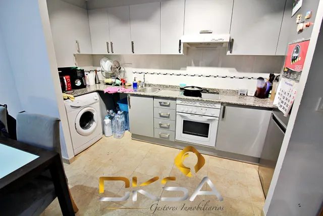 Coqueto piso en residencial con piscina en Almazora — 9