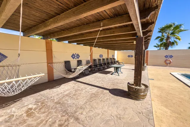 Espectacular finca rústica vallada con viviendas, salón de eventos y piscina en Fuente Álamo — 37